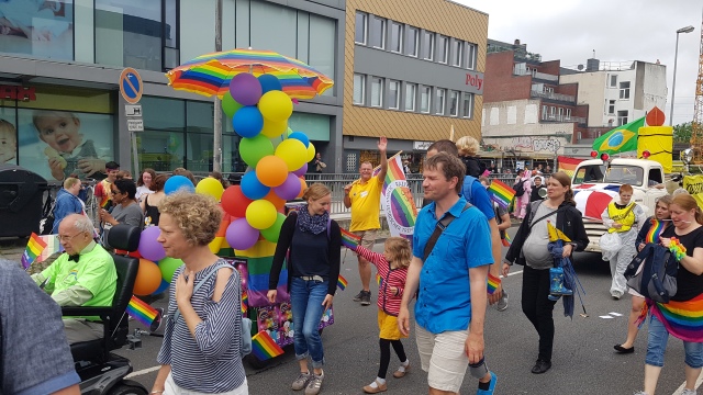 ../fotos/csd_oldenburg_2019/2019-06-15 14.04.49.jpg